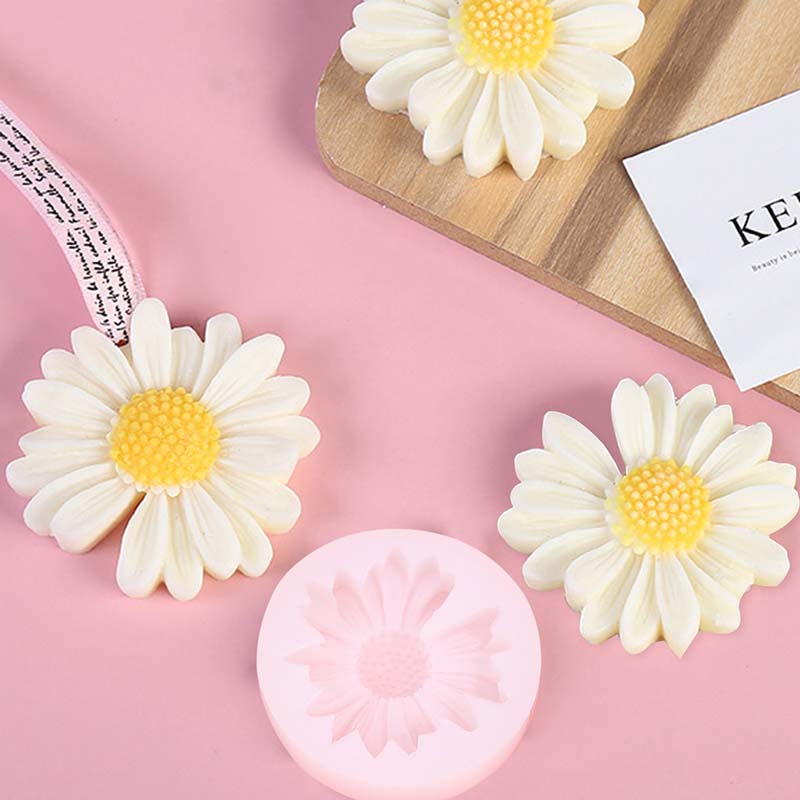 DIY Candle Silicone Mold Daisy - огляд і ціна Soap Making Things